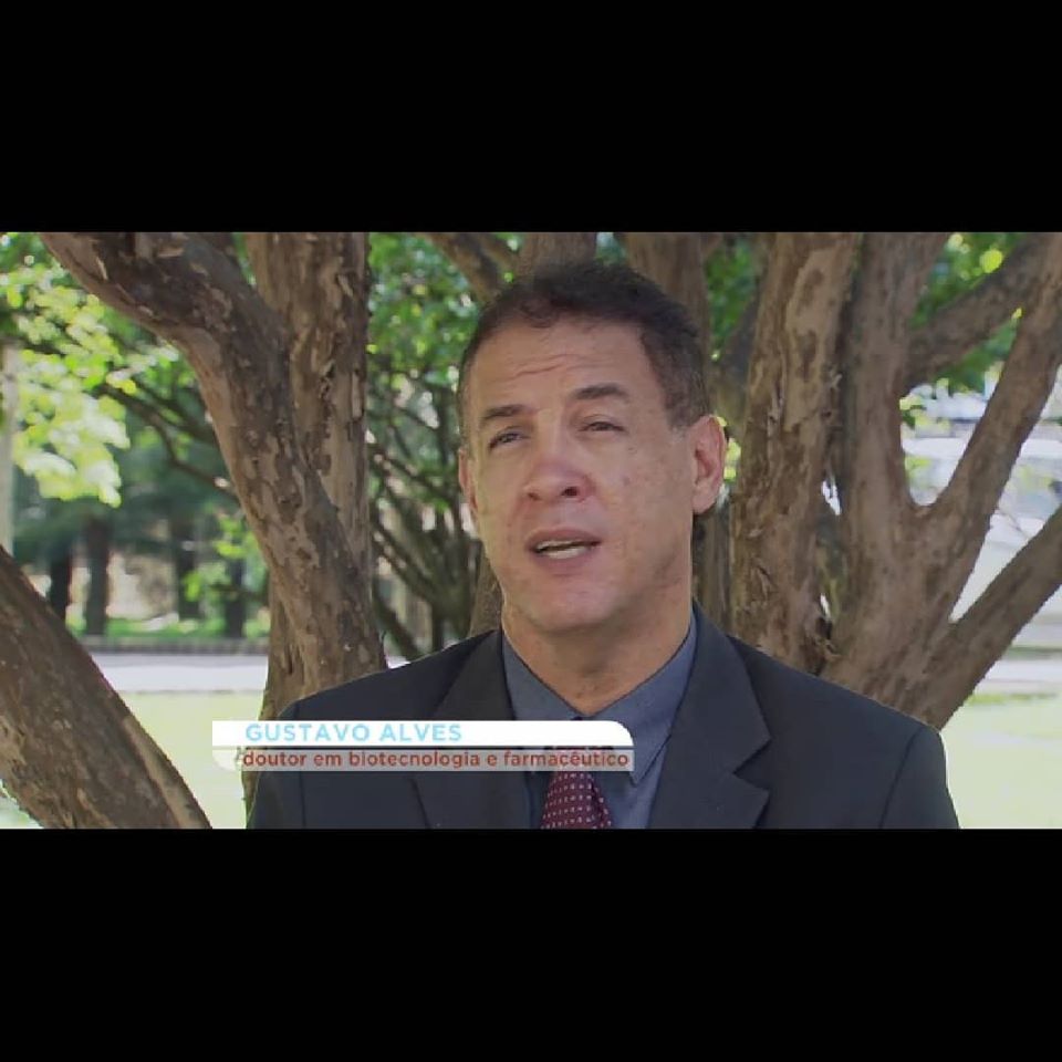 Cultura faz chamadas durante a sua programação com a participação do Dr. Gustavo Alves para informar sobre Covid-19.